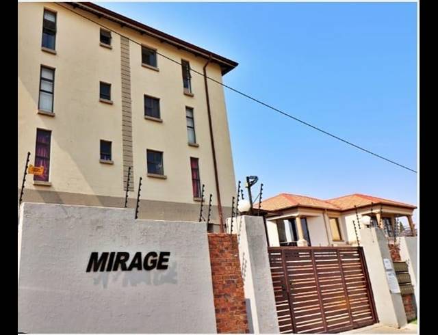 2 BEDROOM APARTMENT FOR SALE IN WYCHWOOD